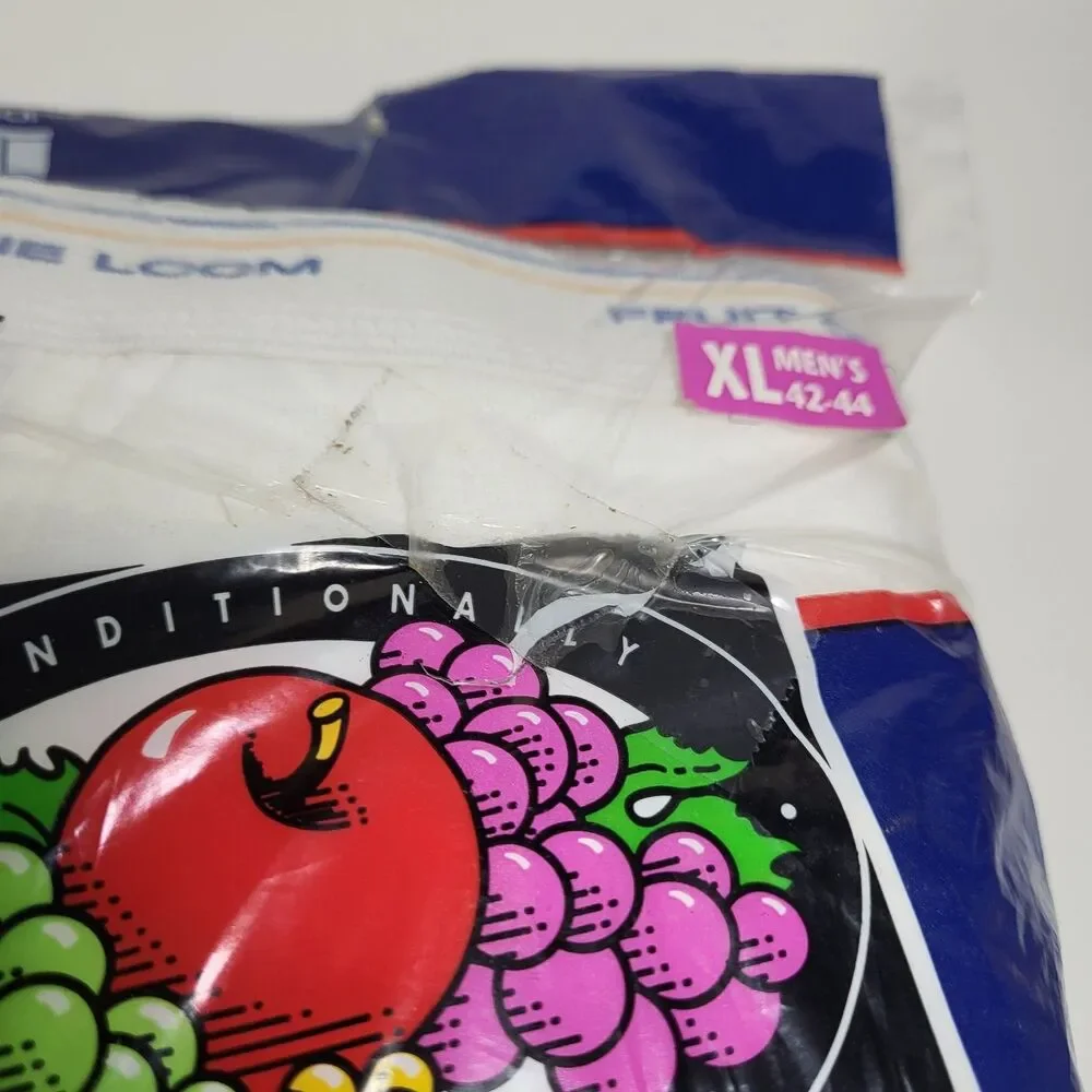 New Vintage 1996 Fruit of the Loom FTL Briefs XL (42-44) – 3 Pack